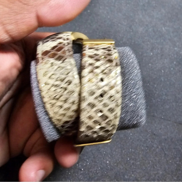 Nicole Miller Whitney Python-Embossed Leather Double-Wrap Strap 16" Quartz Watch - Picture 6 of 9